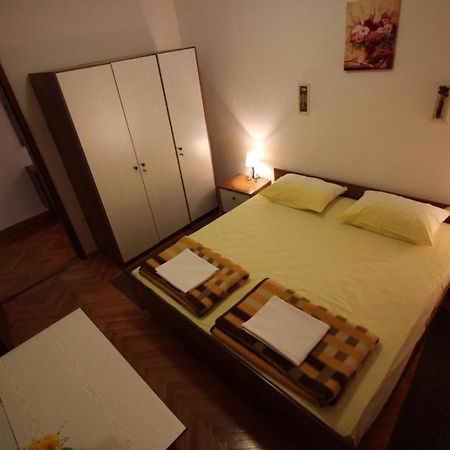 Apartment Zo-Na Повиле Екстериор снимка